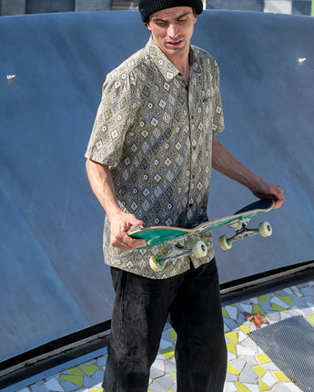 Scaler Stone Woven Short Sleeve Shirt