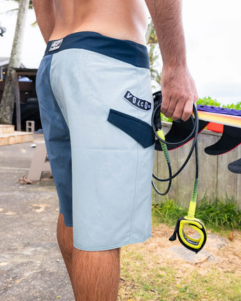 ST4R G4ZER MOD 20 INCH  BOARD SHORT - BLUE WASH