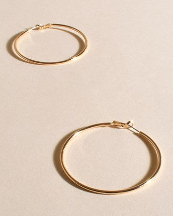 Adorne Medium Essential Hoop Earrings - Gold